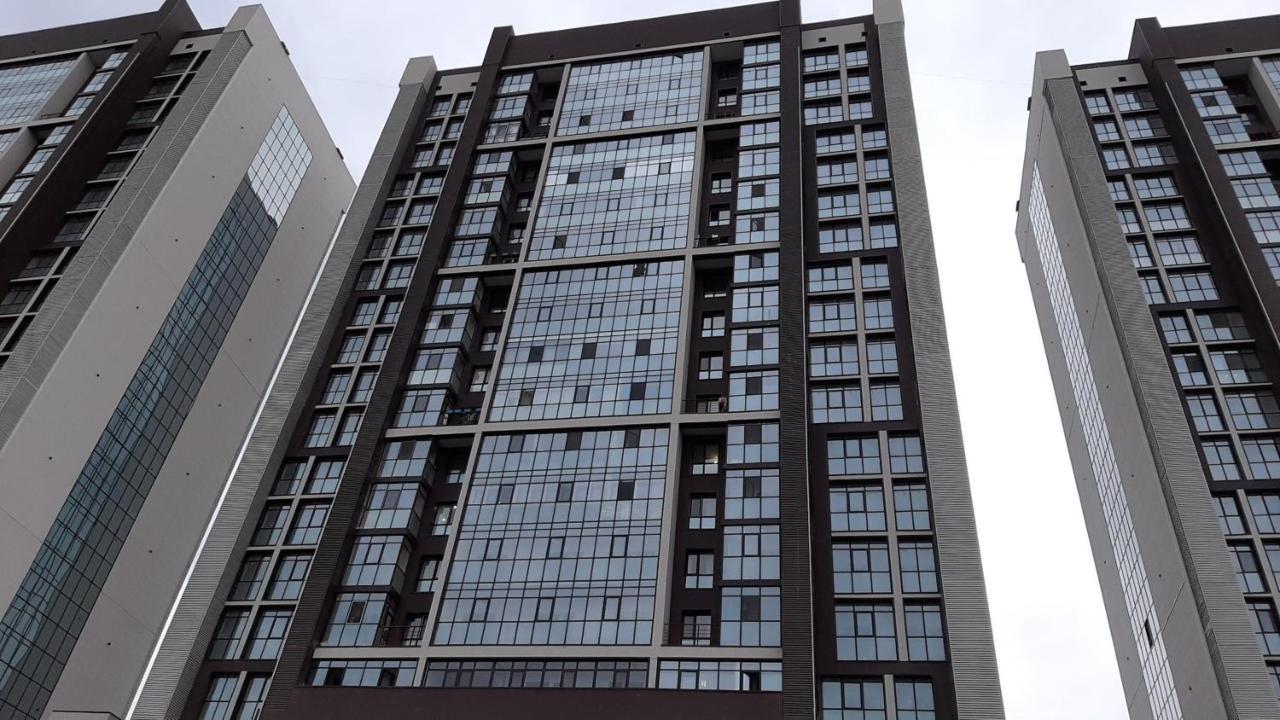 Прекрасная Квартира В Центре Левого Берега Astana Exterior foto